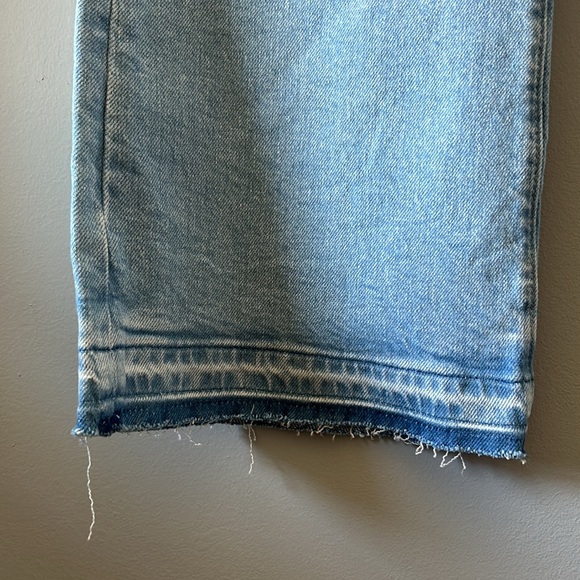 Loft Let Down Hem High Rise Kick Crop Jeans in Vivid Light Indigo Wash Size 31 - Picture 7 of 10